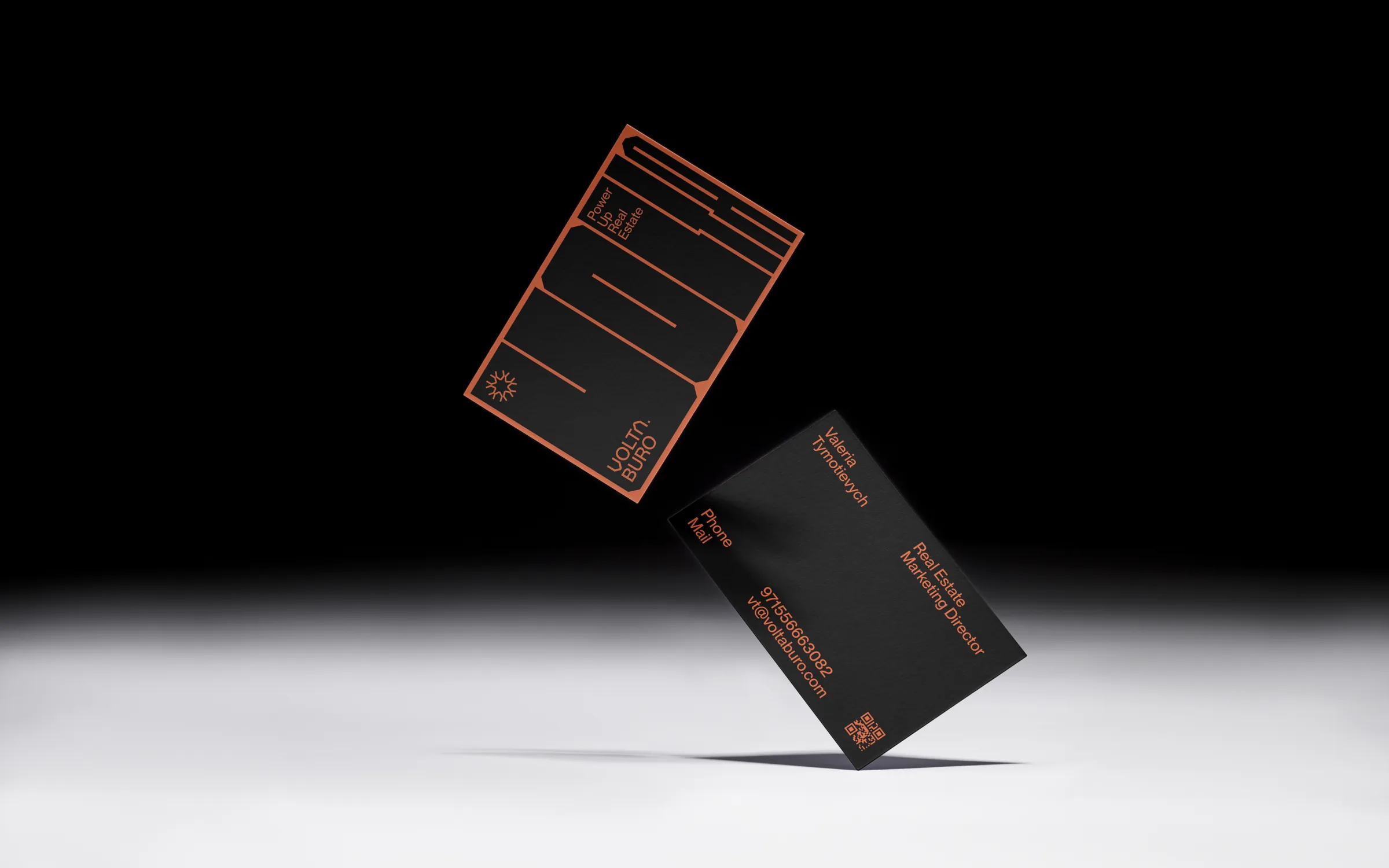 Business cards in black and orange